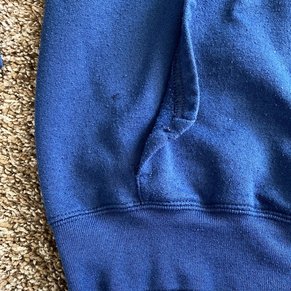 ✨MOVING SALE✨ Disney Vintage Y2K Mickey Mouse Zip Up Hoodie - Picture 5 of 5